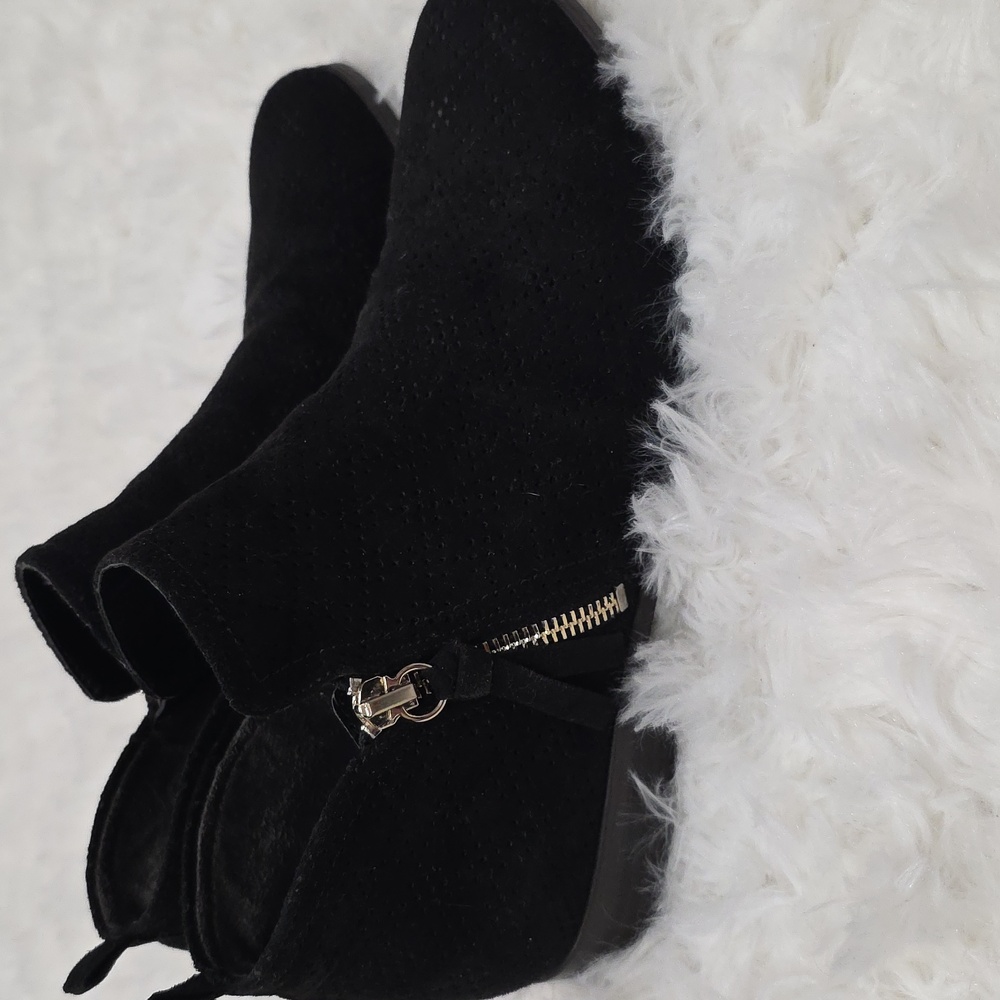 Dr. Scholl's Black Ankle Booties